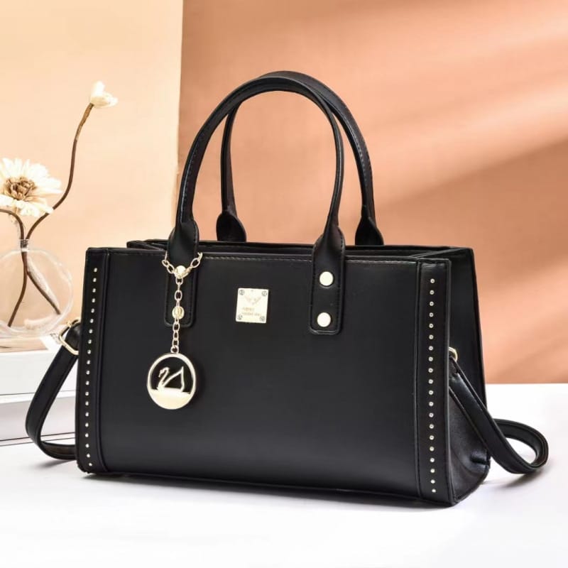 sac dame noir intemporel 